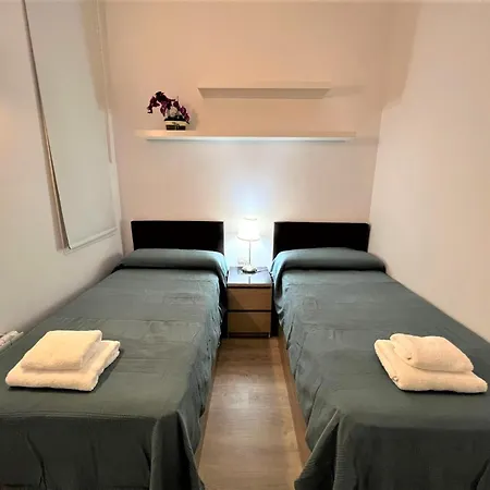 Valencia Bed & Breakfast *